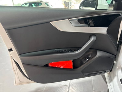 Audi A4 Avant 40 TDI S tronic S line edition (9)