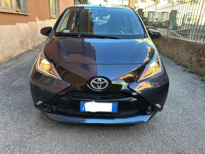 Toyota Aygo 1.0 VVT-i 69 CV 5 porte x-wave usata