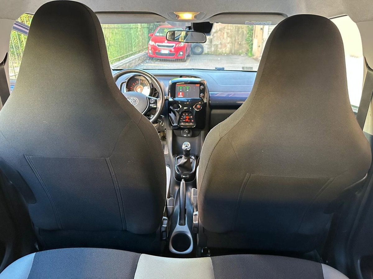 Toyota Aygo 1.0 VVT-i 69 CV 5 porte x-wave (20)