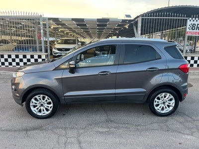 Ford EcoSport 1.5 TDCi 95 CV Titanium S (8)