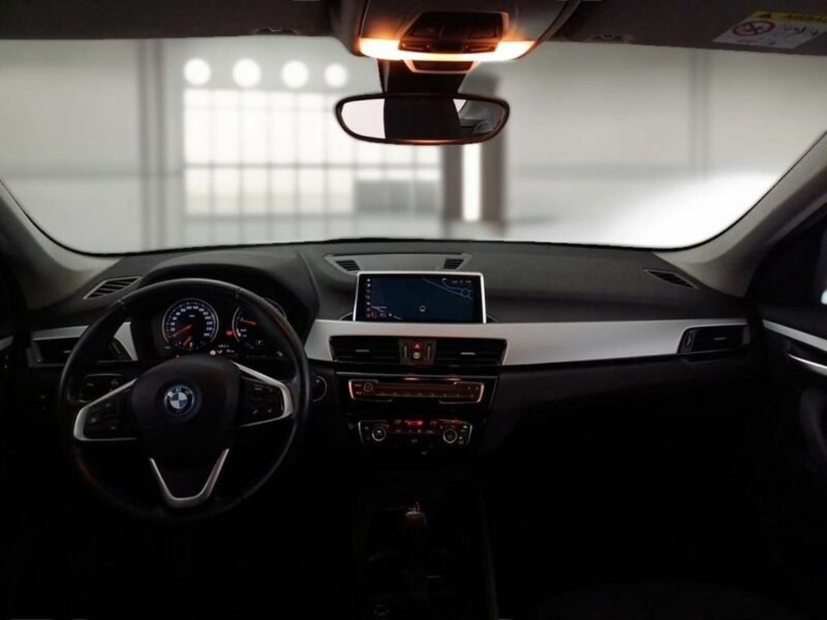 BMW X1 xDrive25e Business Advantage (11)