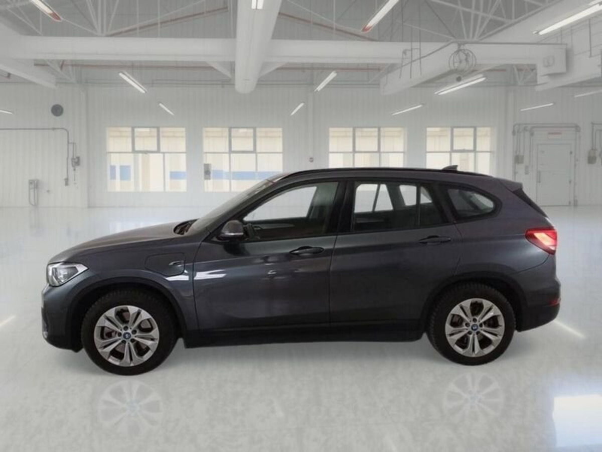 BMW X1 xDrive25e Business Advantage (4)