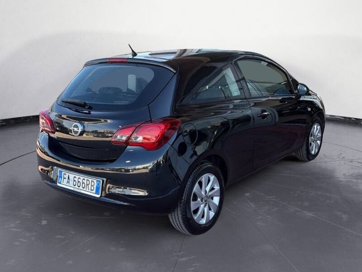 Opel Corsa Coupé 1.2 Van (8)
