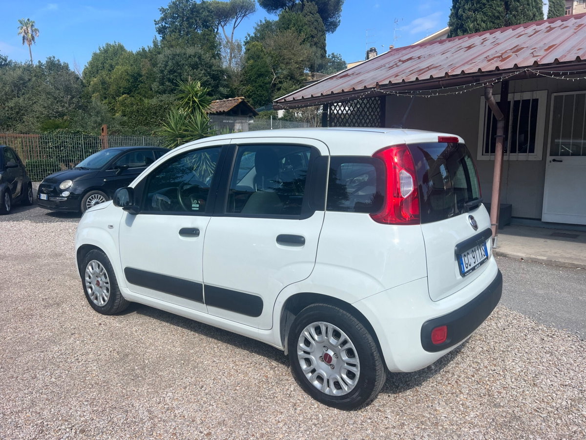 Fiat Panda 1.0 FireFly S&S Hybrid City Life (3)