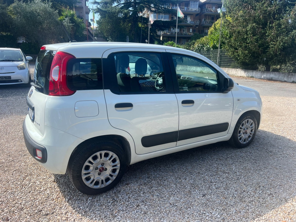 Fiat Panda 1.0 FireFly S&S Hybrid City Life (5)