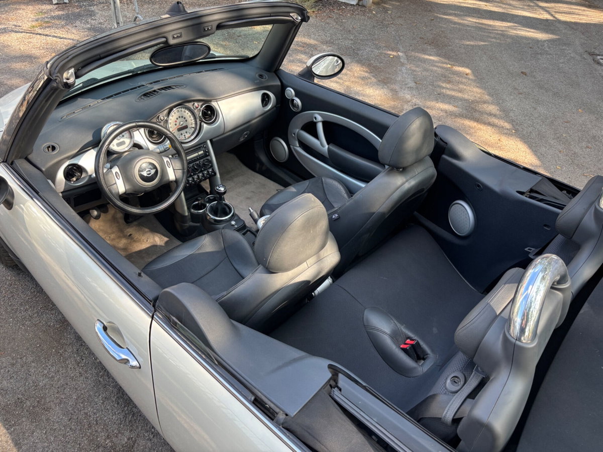 MINI Mini Cabrio 1.6 16V Cooper Cabrio (12)