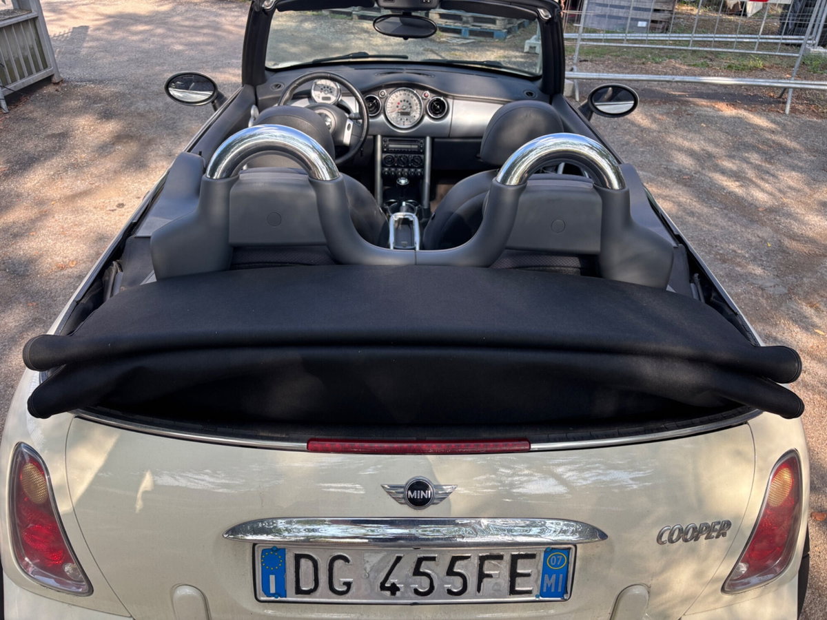 MINI Mini Cabrio 1.6 16V Cooper Cabrio (13)