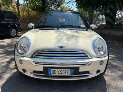 MINI Mini Cabrio 1.6 16V Cooper Cabrio (2)