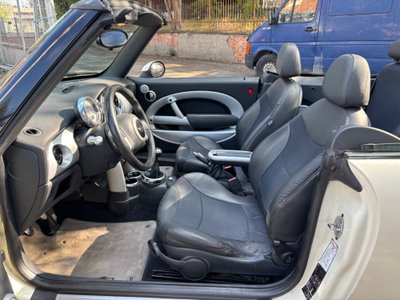MINI Mini Cabrio 1.6 16V Cooper Cabrio (8)