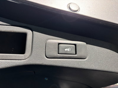 Renault Talisman SporTour 225 CV EDC FAP Initiale Paris 4Control (18)