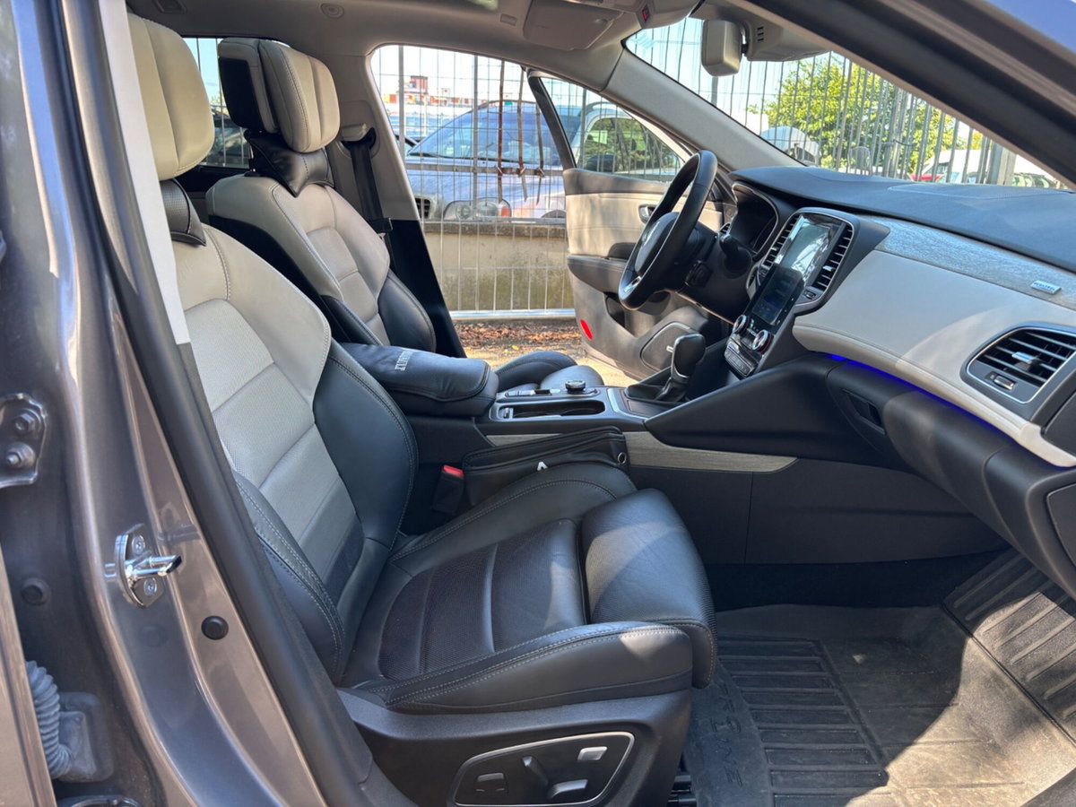 Renault Talisman SporTour 225 CV EDC FAP Initiale Paris 4Control (20)