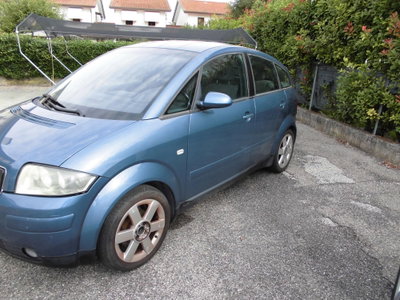 Audi A2 1.4 16V Top (2)