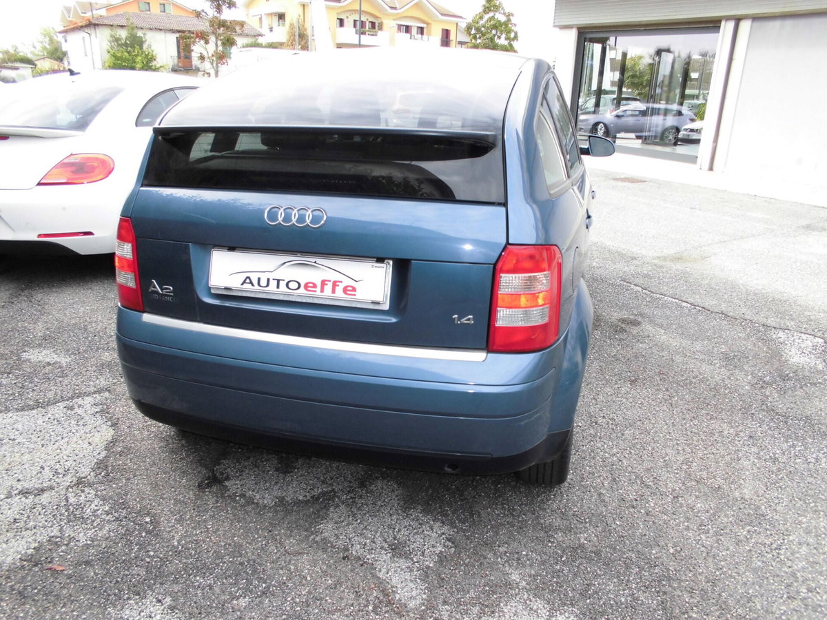 Audi A2 1.4 16V Top (4)