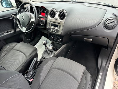 Alfa Romeo MiTo 1.3 JTDm-2 95 CV S&S Distinctive Sport Pack (11)
