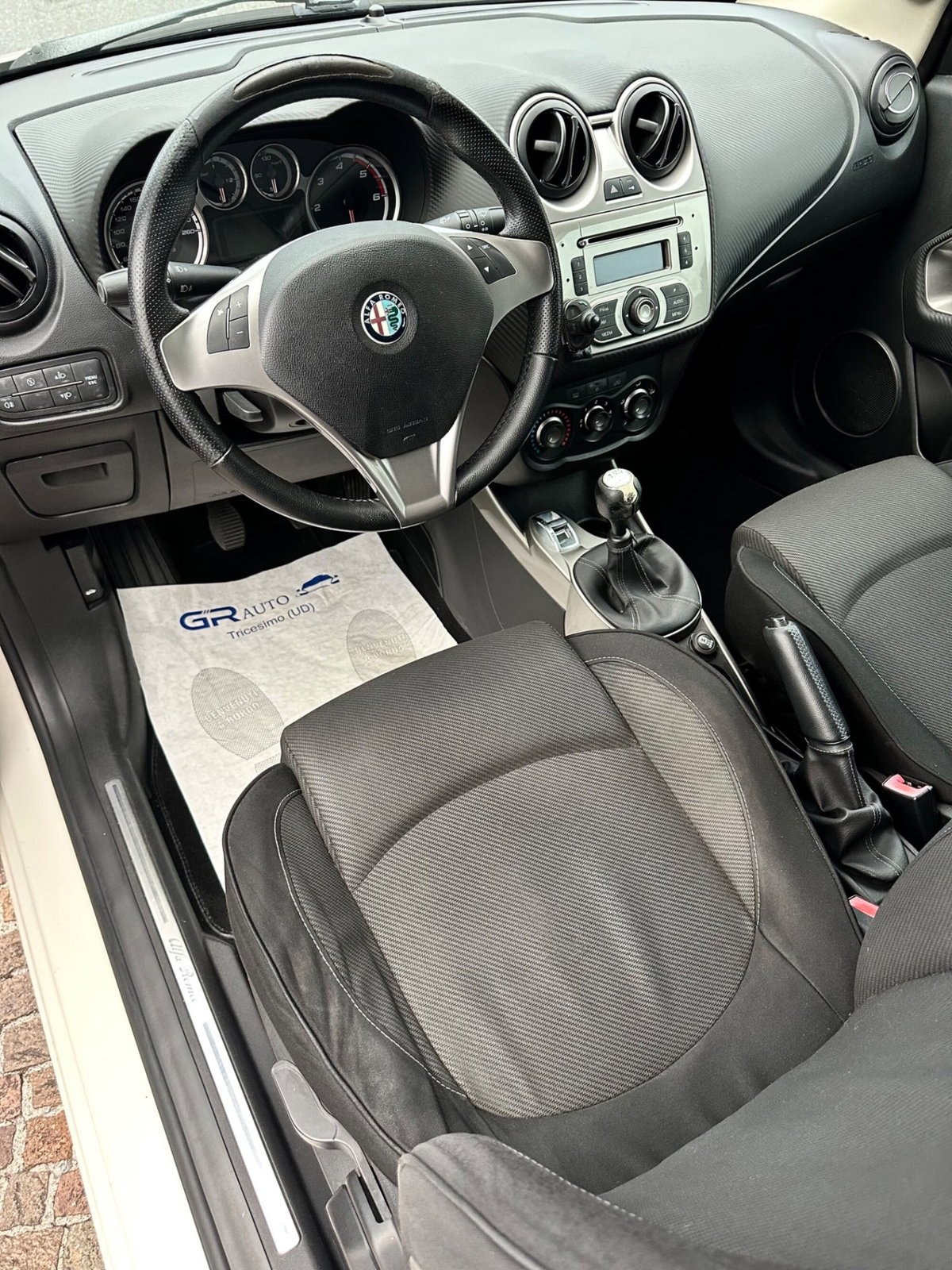 Alfa Romeo MiTo 1.3 JTDm-2 95 CV S&S Distinctive Sport Pack (9)