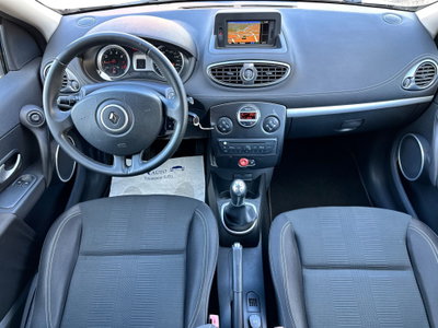 Renault Clio 1.2 16V 3 porte Dynamique (14)