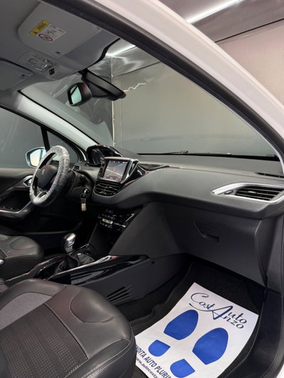 Peugeot 2008 100 S&S Allure (10)