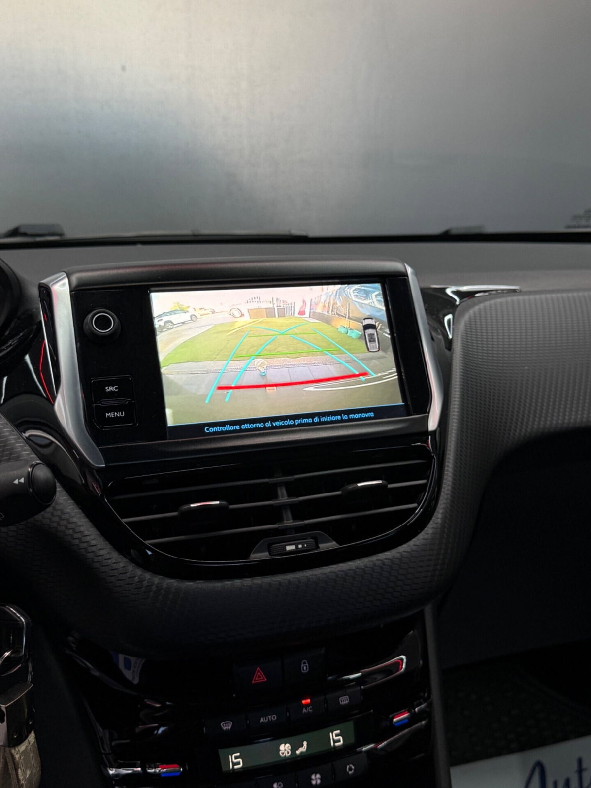 Peugeot 2008 100 S&S Allure (13)