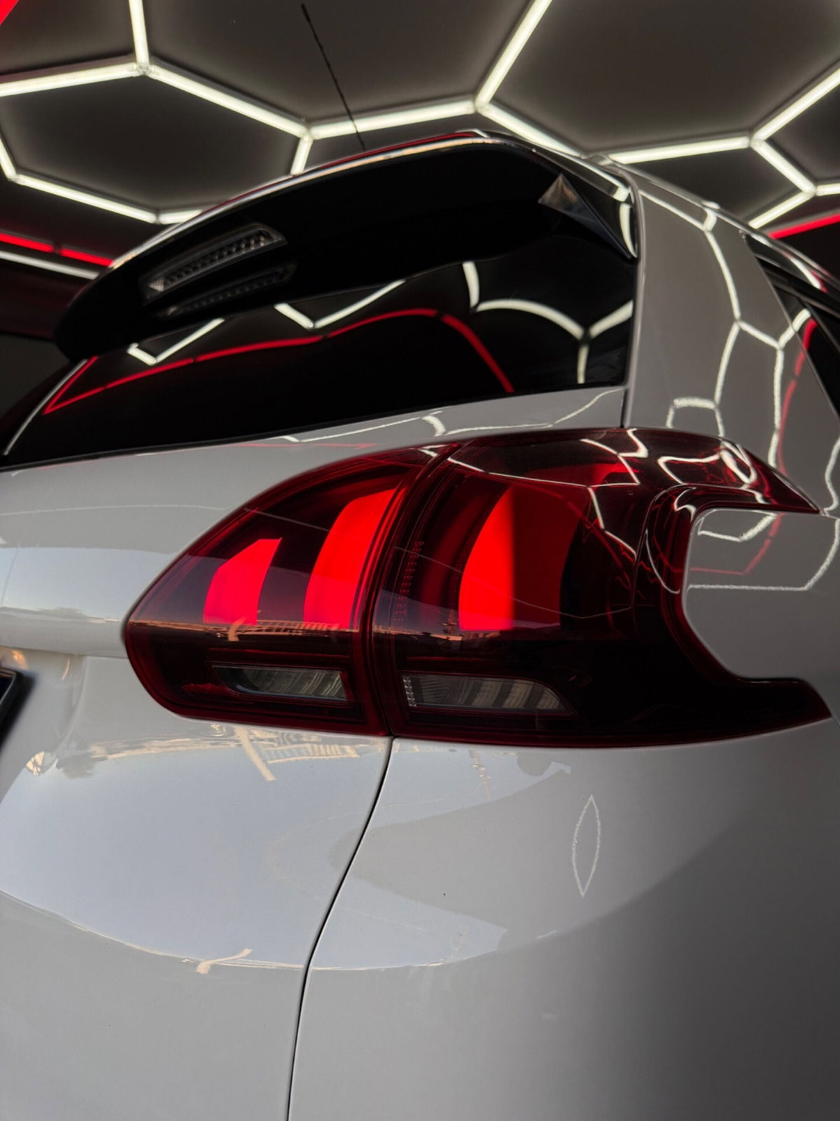 Peugeot 2008 100 S&S Allure (20)