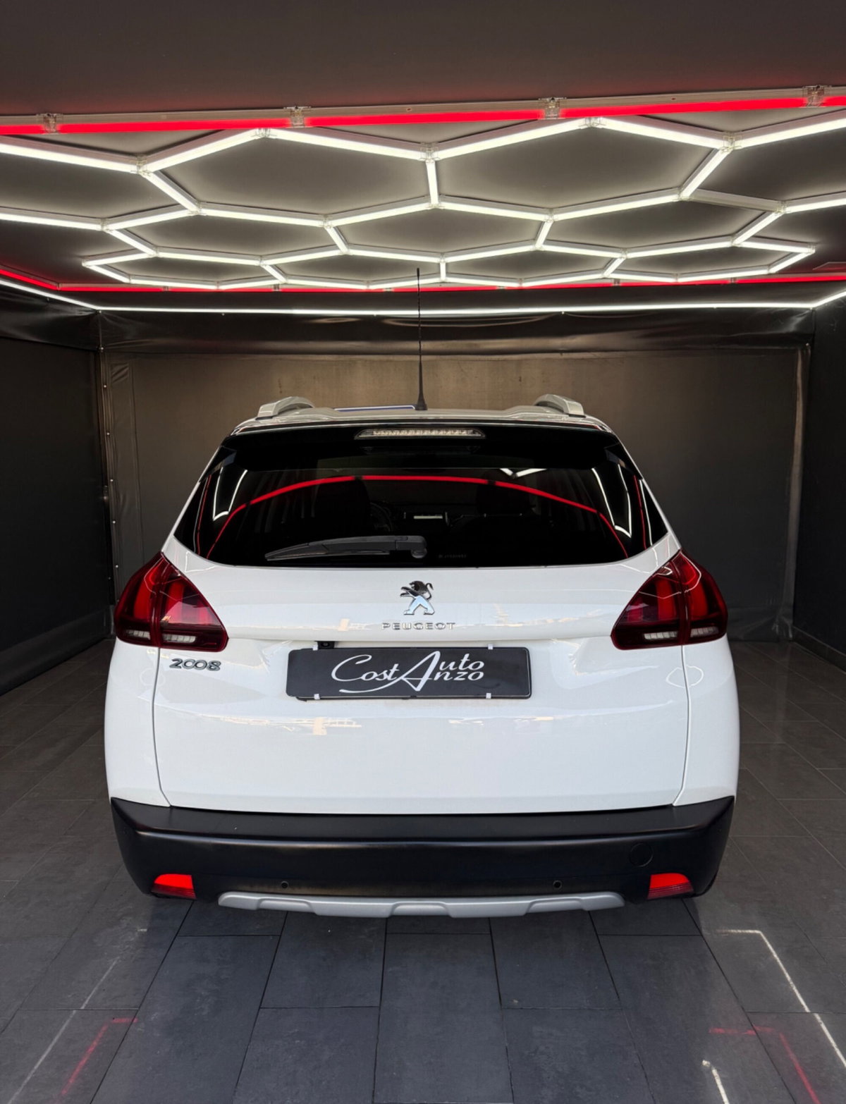Peugeot 2008 100 S&S Allure (6)
