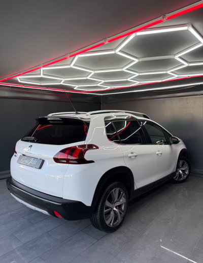 Peugeot 2008 100 S&S Allure (7)