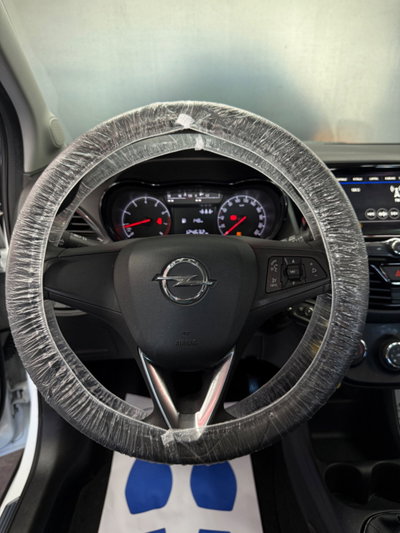 Opel Karl Rocks 1.0 73 CV (11)