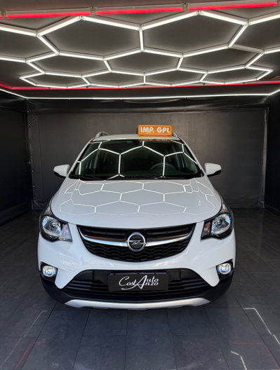 Opel Karl Rocks 1.0 73 CV (3)