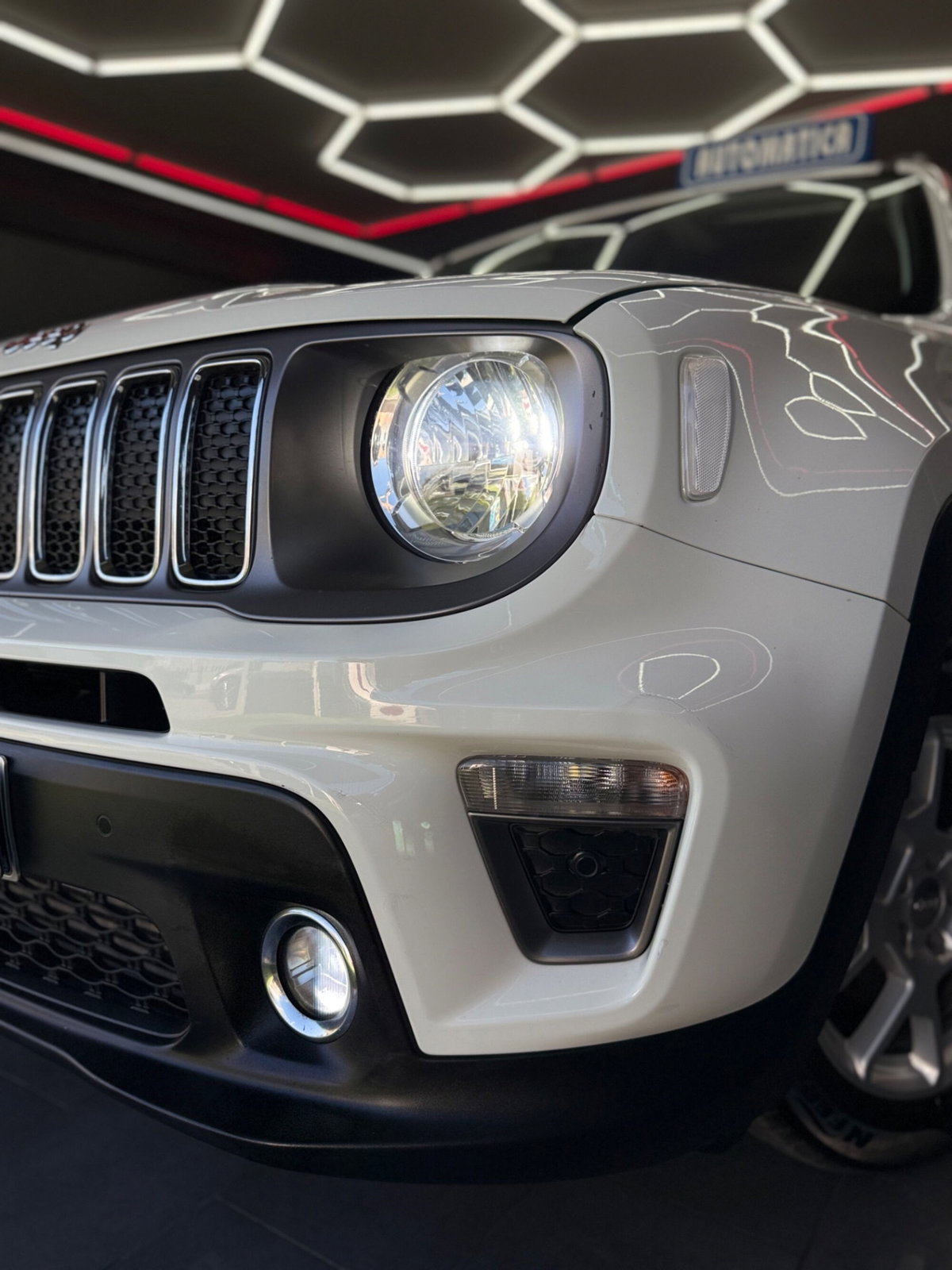 Jeep Renegade 1.6 Mjt DDCT 120 CV Limited (19)