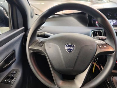 Lancia Ypsilon 1.0 FireFly 5 porte S&S Hybrid Ecochic Silver (10)