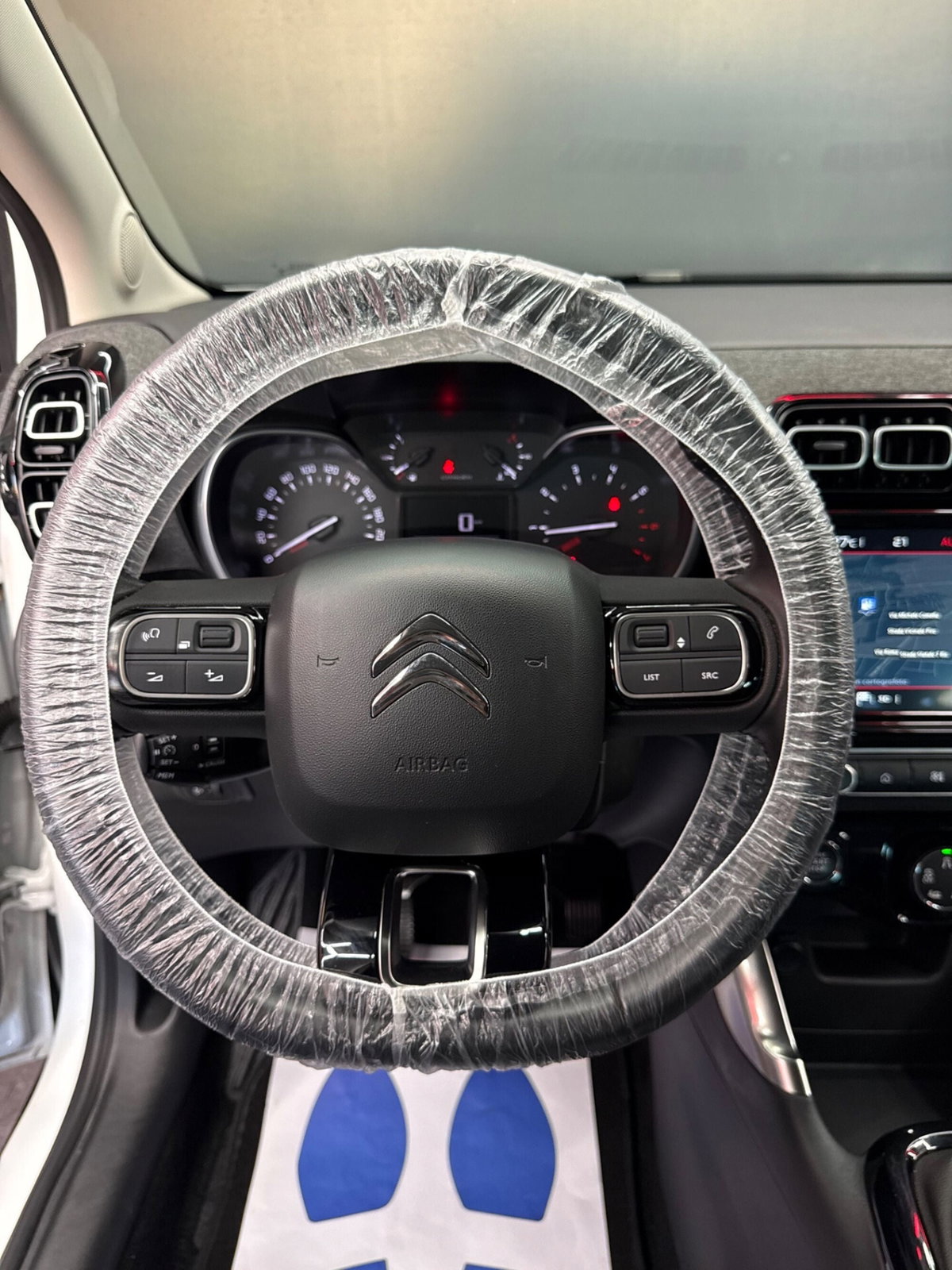 Citroen C3 Aircross BlueHDi 110 S&S Shine Pack (11)