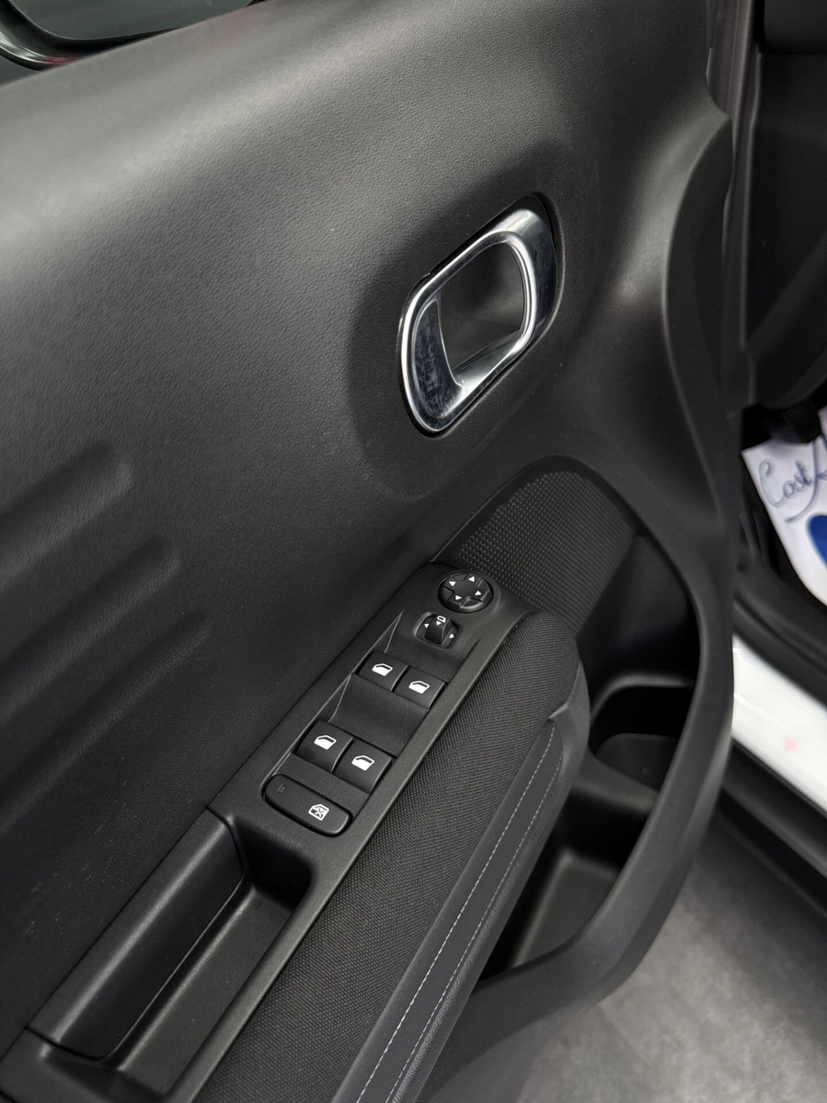 Citroen C3 Aircross BlueHDi 110 S&S Shine Pack (15)