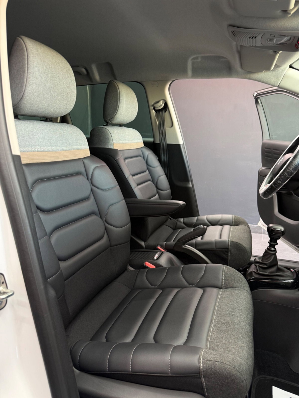Citroen C3 Aircross BlueHDi 110 S&S Shine Pack (18)