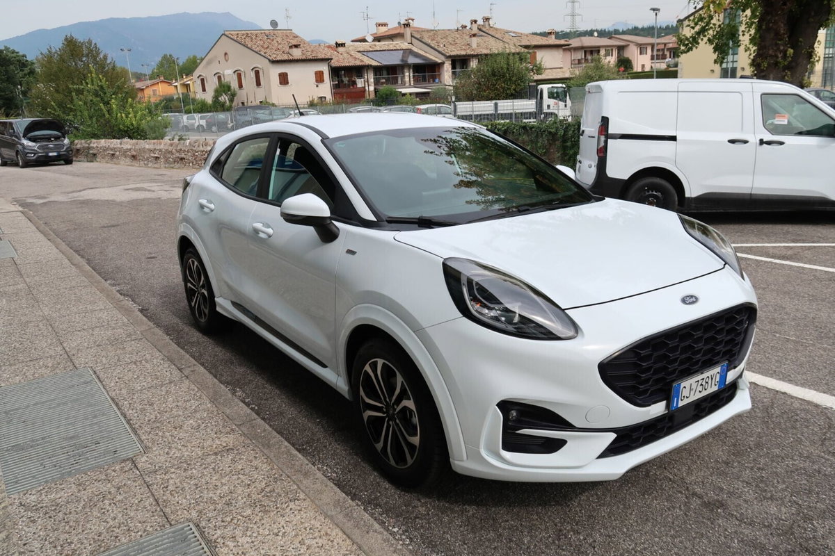Ford Puma 1.0 EcoBoost Hybrid 125 CV S&S ST-Line Design 2 (3)