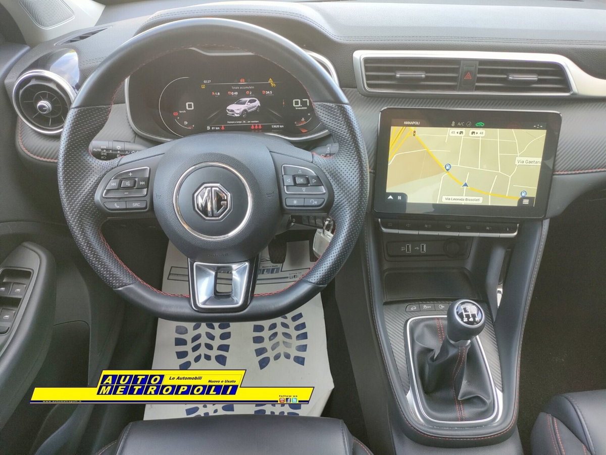 Mg ZS ZS 1.5 Luxury (13)