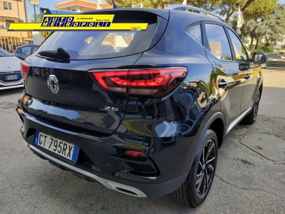 Mg ZS ZS 1.5 Luxury (5)
