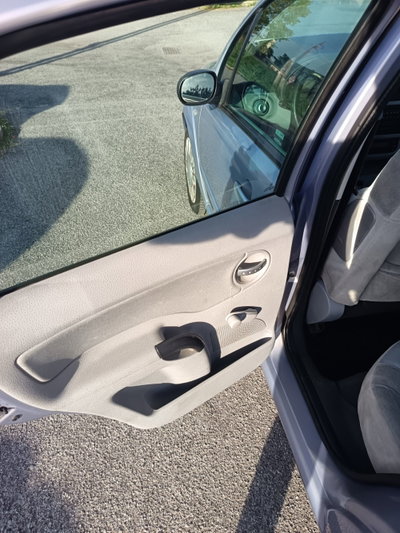 Citroen C3 1.4 Exclusive (10)