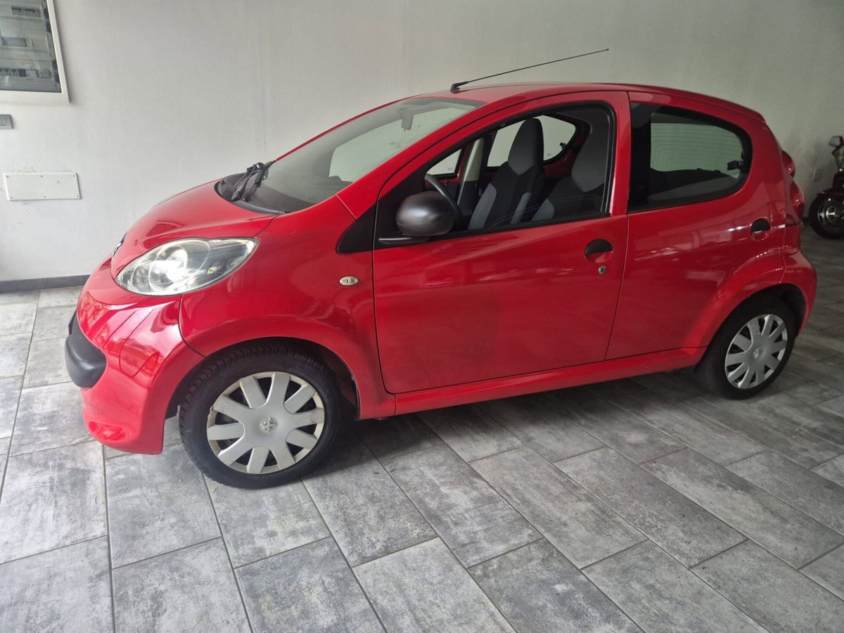 Peugeot 107 68CV 5p. Urban Move (3)