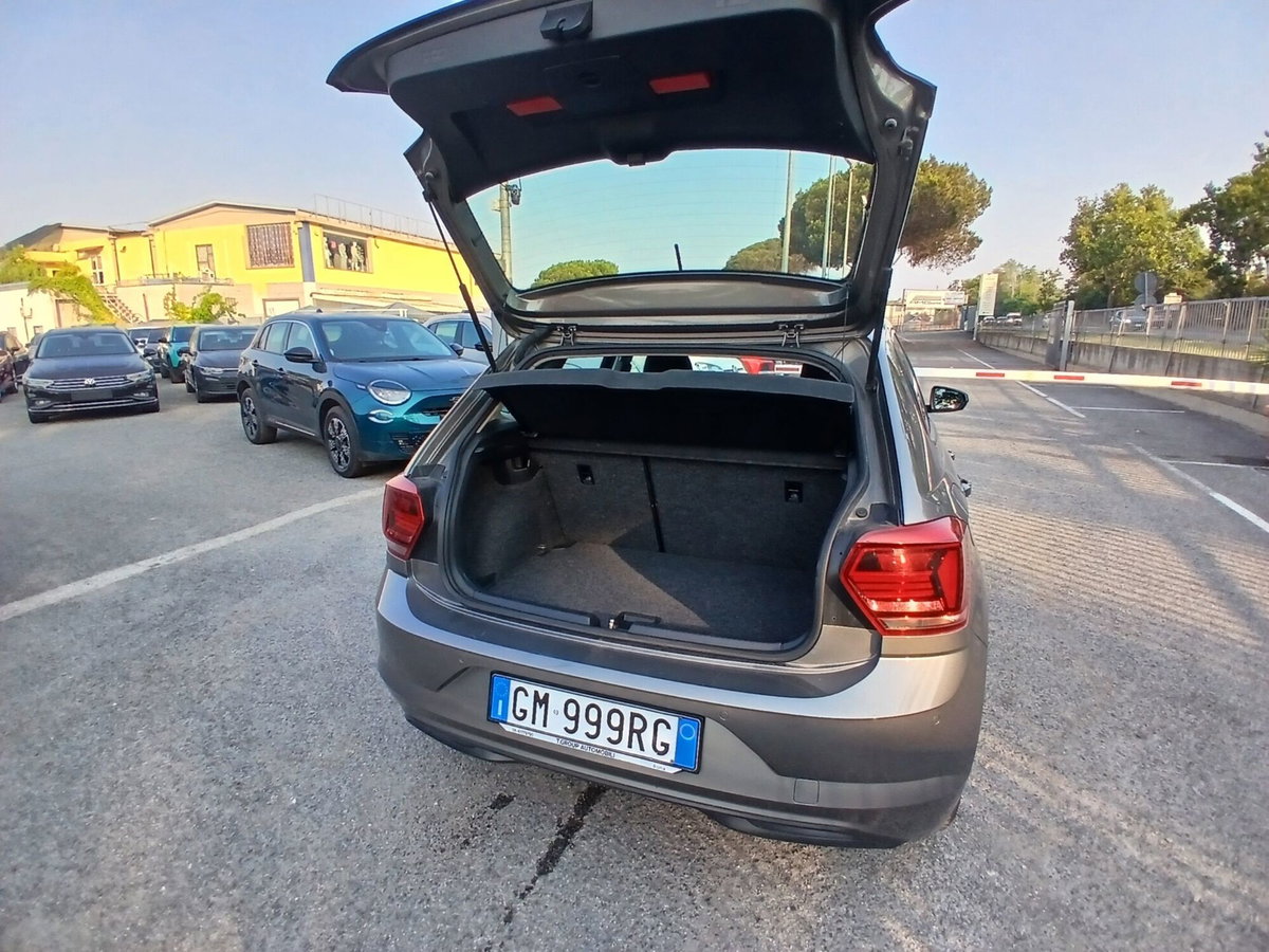 Volkswagen Polo 1.6 TDI 95 CV 5p. Highline BlueMotion Technology (16)