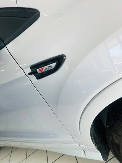 Ford Kuga 1.5 TDCI 120 CV S&S 2WD ST-Line (13)