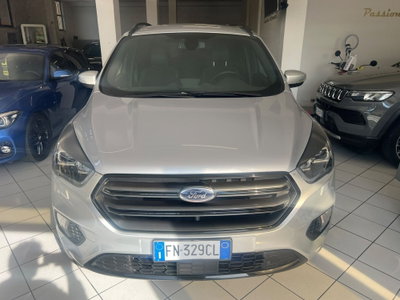 Ford Kuga 1.5 TDCI 120 CV S&S 2WD ST-Line (2)