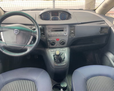 Lancia Musa 1.3 Multijet 16V 70 CV Oro (8)