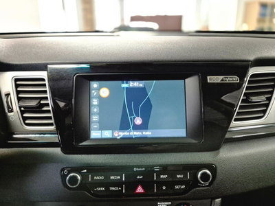 Kia Niro 1.6 GDi DCT HEV Style (12)