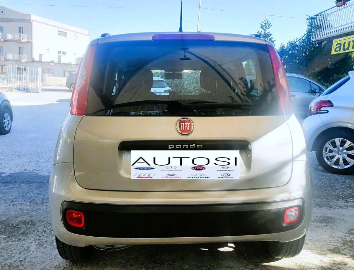 Fiat Panda 1.3 MJT 95 CV S&S Lounge (6)