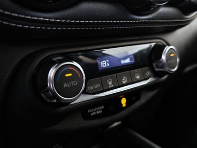 Nissan Juke 1.0 dig-t N-Connecta 114cv (14)
