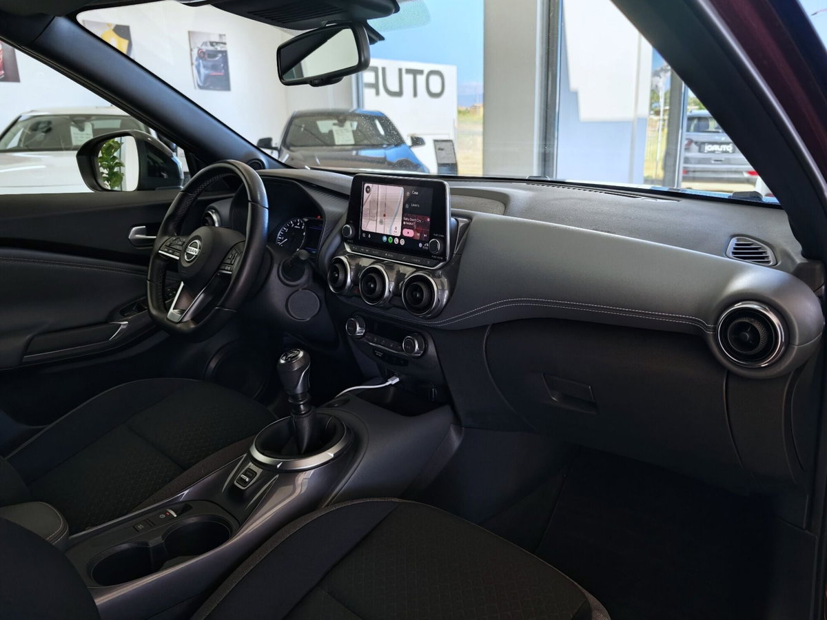 Nissan Juke 1.0 dig-t N-Connecta 114cv (17)