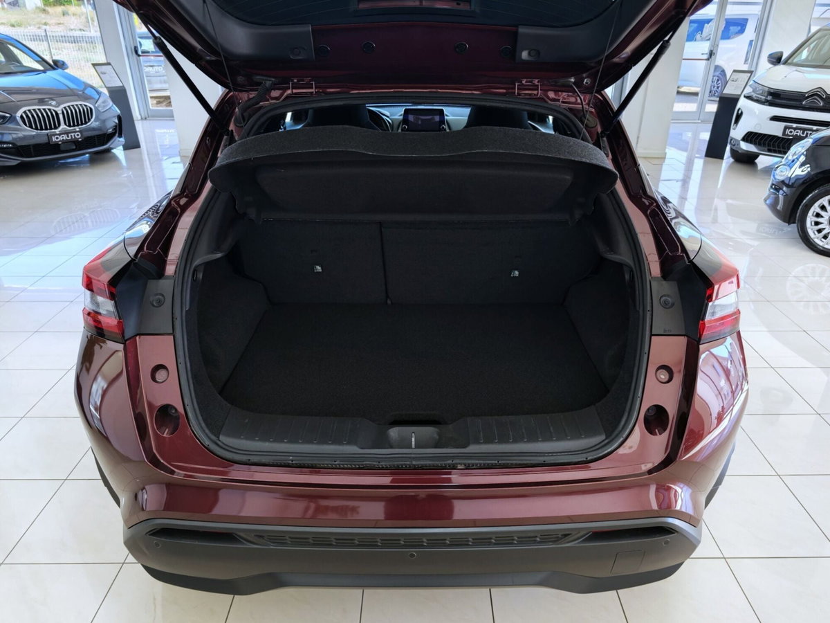 Nissan Juke 1.0 dig-t N-Connecta 114cv (19)