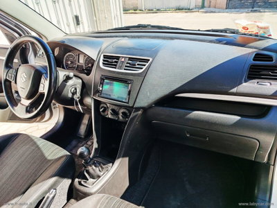 Suzuki Swift 1.2 VVT 4WD 5 porte B-Top (11)