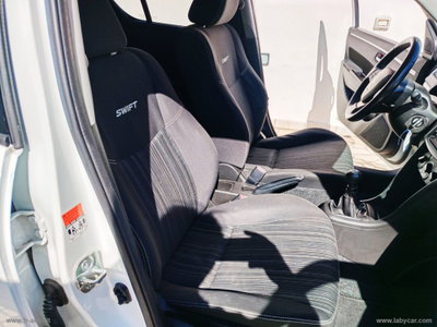 Suzuki Swift 1.2 VVT 4WD 5 porte B-Top (12)