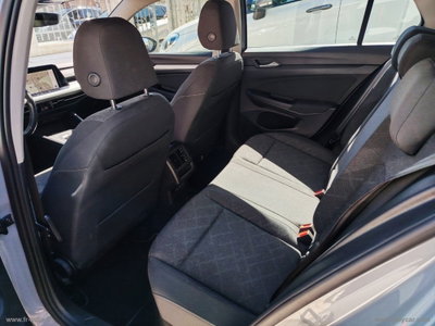 Volkswagen Golf Variant 2.0 TDI SCR DSG Style (14)