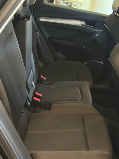 Audi Q5 40 TDI 204 CV quattro S tronic Business (9)